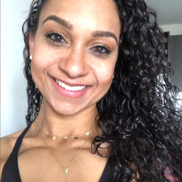 Meet your Posher, Charlyn - Picture 1 of 1